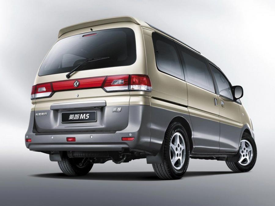  DongFeng Future M5 2012 года  (фото 3 из 5)